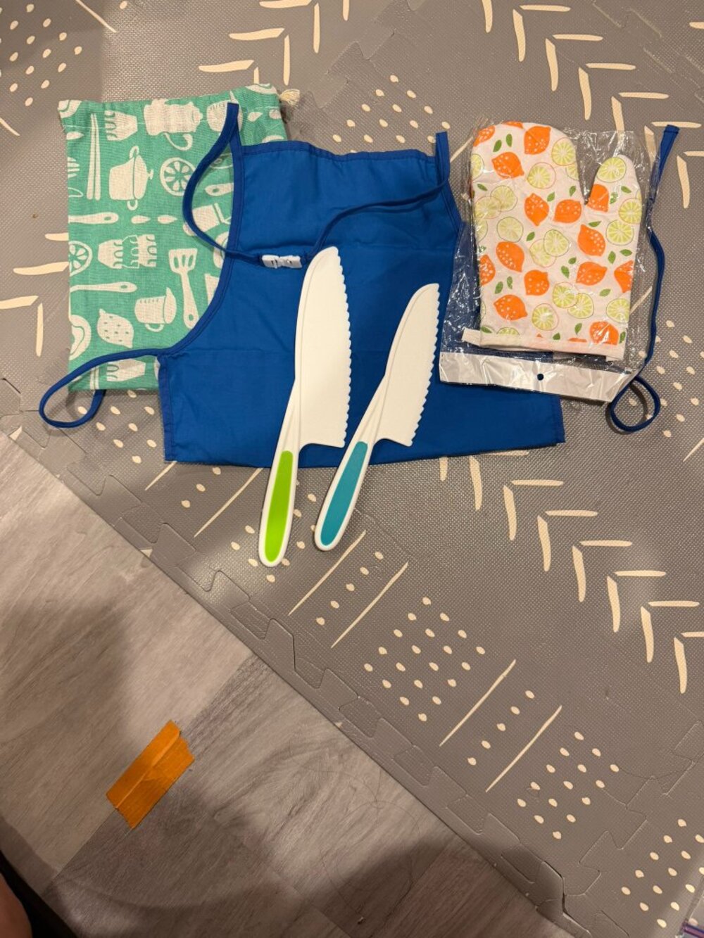 NEW. Kids Kitchen Prep Set. 5 piece set. - Picture 2 of 5